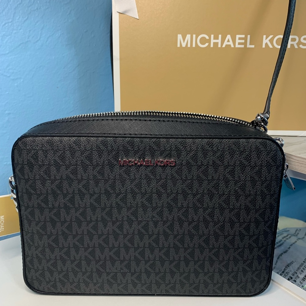 Michael Kors signature crossbody